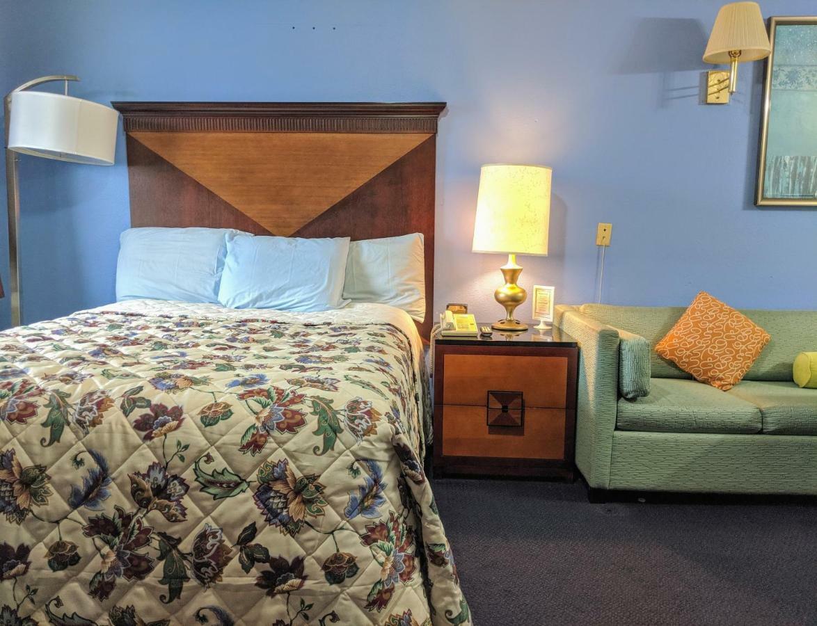 Thomson Executive Inn المظهر الخارجي الصورة